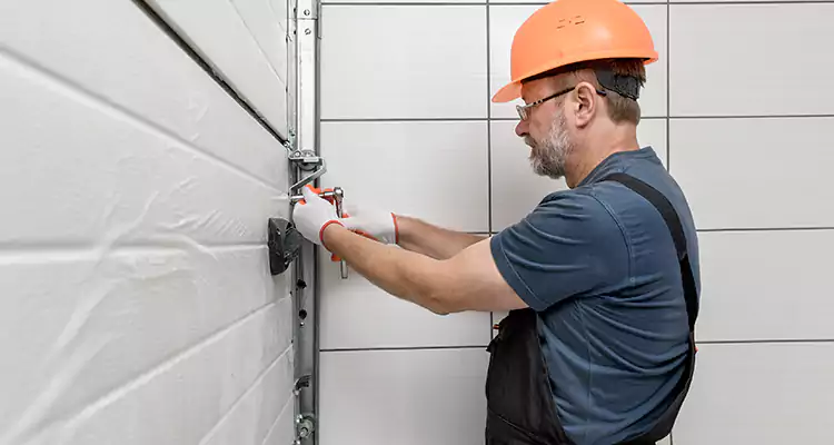 Emergency Garage Door Repair in San Bruno, CA