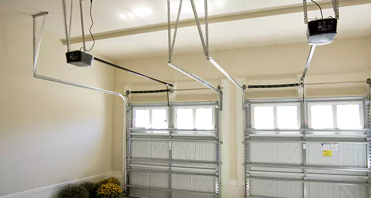 Residential Emergency Garage Door Repair in San Bruno, CA