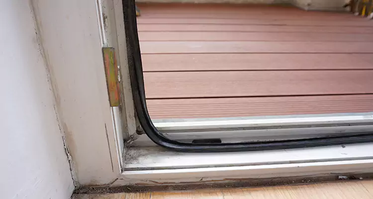 Why Choose Us for Leaking Sliding Glass Door Repair in San Bruno, CA?