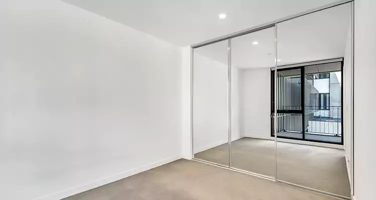 Why Homeowners Choose Us for Sliding Mirror Door Replacement in San Bruno, CA